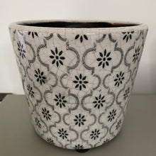 Load image into Gallery viewer, Old Dutch Style Garden Pot Black - 5 styles
