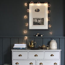 Load image into Gallery viewer, Starburst Chain LED in Black 16 ornaments - 3/6 metres by Lightstyle London
