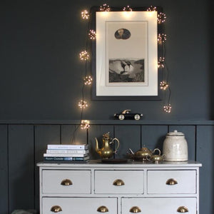 Starburst Chain LED in Black 16 ornaments - 3/6 metres by Lightstyle London